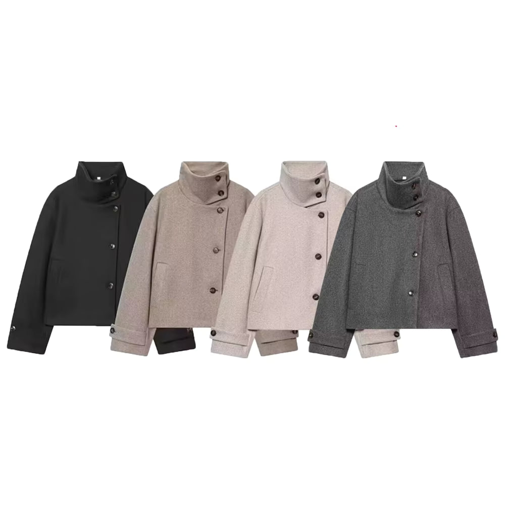 Chaqueta corta de cuello alto