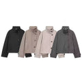 Chaqueta corta de cuello alto