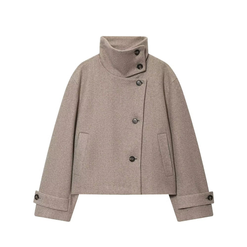 Chaqueta corta de cuello alto